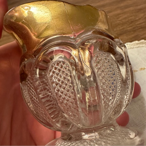 Antique 1900s US Glass EAPG Texas Loops with Stippled Panels Gold Rim Creamer - Picture 4 of 9